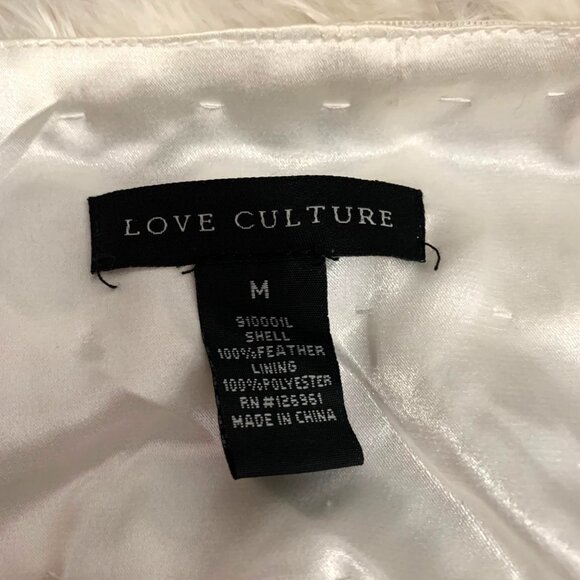 Womens White/Tan 100% Feather Sleeveless Vest Size M Boho Gypsy By Love Culture - Picture 4 of 7